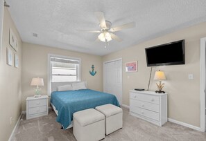 5 bedrooms, iron/ironing board, free WiFi