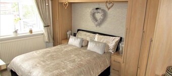 Outstanding House  3 bedrooms Manchester
