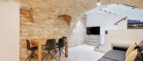 Televisie en een kantoor