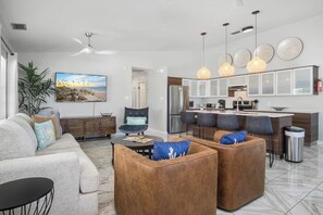 TV, table football - The Mellow Mango  Relaxing 2BR Getaway with Hot Tub, Dock & Cabana Club Access in Key Colony Beach (Key Colony Beach)