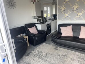 シャレー | リビング エリア | テレビ