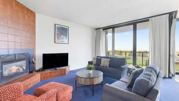 TV, fireplace, DVD player, offices