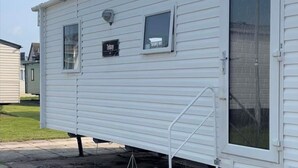Exterior detail - Beautiful 3 Bedroom Caravan (Abergele)