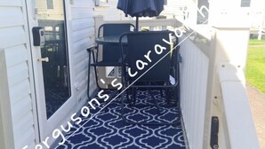 Property grounds - Beautiful 3 Bedroom Caravan (Abergele)