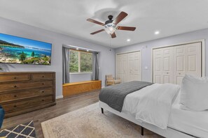 3 Schlafzimmer, Schreibtisch, Reisekinderbett, WLAN