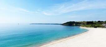 Cornish house 5 min drive to beach