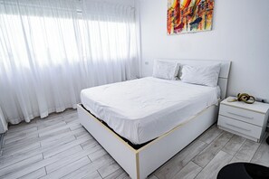 Classic Apartment, City View | 1 bedroom, premium bedding, blackout curtains, iron/ironing board - Baya Azul Bayahibe - Apto 306 (San Rafael del Yuma)