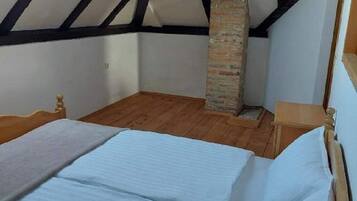 4 chambres, fer et planche Ă  repasser, Wi-Fi, draps fournis