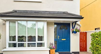 Modern Family Holiday Home with Knocknarea Views
