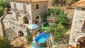 独立别墅 | 2 多间卧室