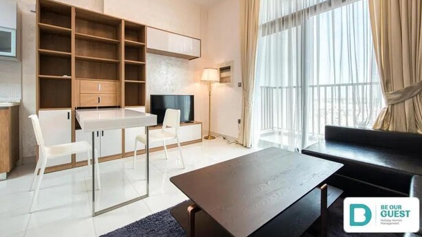 Living area - Starz Tower Cozy Apartment in Dubai (Dubai)