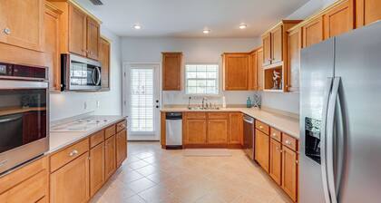 Walk to Bay & Dtwn: Port St Joe Paradise w/ Grill!