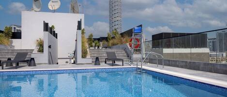 Piscina a l'aire lliure
