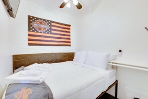 House (4 Bedrooms) | Interior - Patio w/ Desert Views: Apache Junction Abode (Apache Junction)