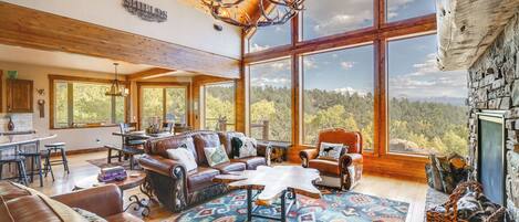 House (5 Bedrooms) | Front of property