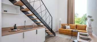 L-size Loft Coliving