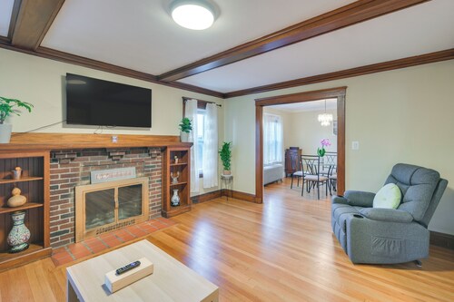 Belmont Home < 3 Mi to Harvard Square!