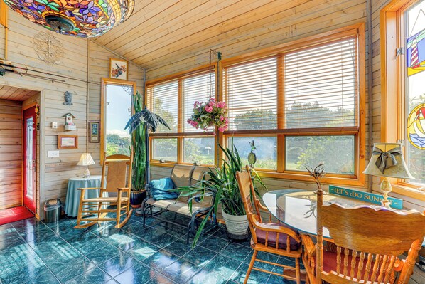 House (3 Bedrooms) | Interior - Unique Home w/ Beautiful Mtn Views! (Sequim)