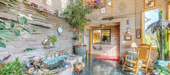 Unique Home w/ Beautiful Mtn Views!