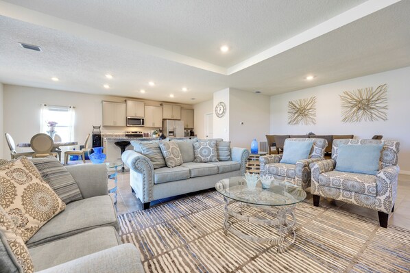 House (4 Bedrooms) | Interior