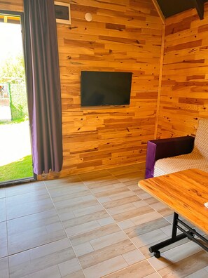 Deluxe Suite, Garden View | Living area - Adrasan parlak villa (Kumluca)