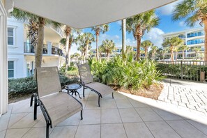 Terrace/patio - Adagio G-101 Pool-side 3/3 - Beautiful Corner Unit Newly Updated for 2025 (Santa Rosa Beach)