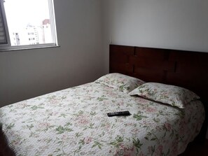 4 Schlafzimmer, Bügeleisen/Bügelbrett, WLAN, Bettwäsche