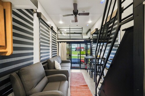 Sunrise Sonata beach tiny home, steps to the sand!