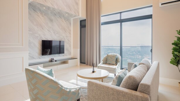 Maisonette, Stadtblick | Schreibtisch, laptopgeeigneter Arbeitsplatz, Verdunkelungsvorhänge