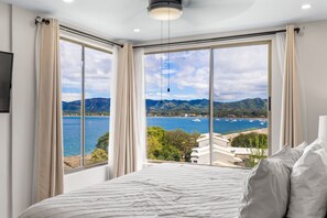 2 bedrooms, in-room safe, iron/ironing board, free WiFi