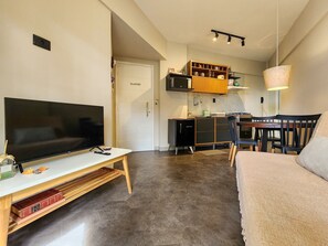 Apartment | Living area | TV - Sol Nascente (Salvador)