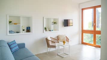 Comfort-værelse - terrasse - udsigt til gårdsplads | Opholdsområde