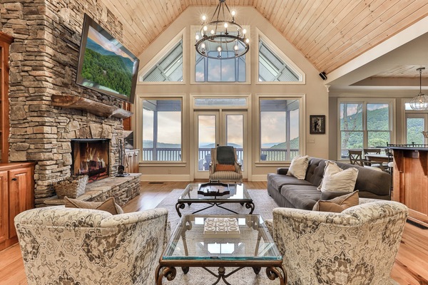 Smart TV, fireplace, video games, table tennis