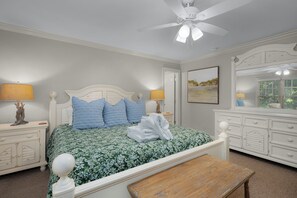 5 bedrooms, iron/ironing board, WiFi, bed sheets - Laurel Landing Lodge - Big Canoe GA (Big Canoe)