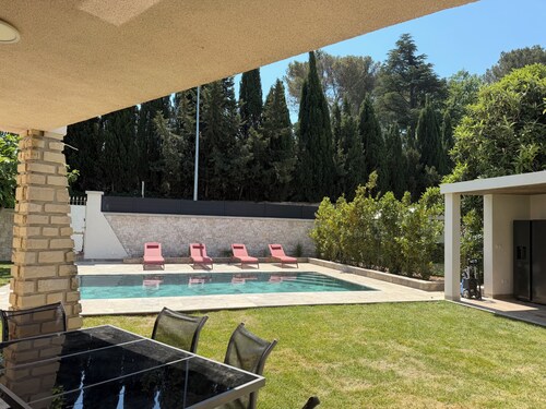 Villa d’exception à Aix-en-Provence -Piscine privée • 6 pers • Emplacement idéal