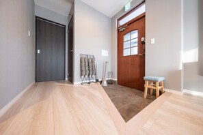 Pintu masuk interior