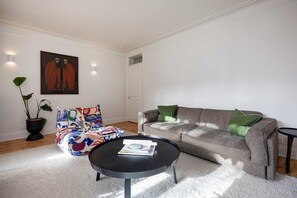 อพาร์ทเมนท์ | 1 ห้องนอน, อินเทอร์เน็ตความเร็วสูง