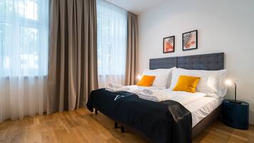 2 bedrooms, iron/ironing board, free WiFi, bed sheets