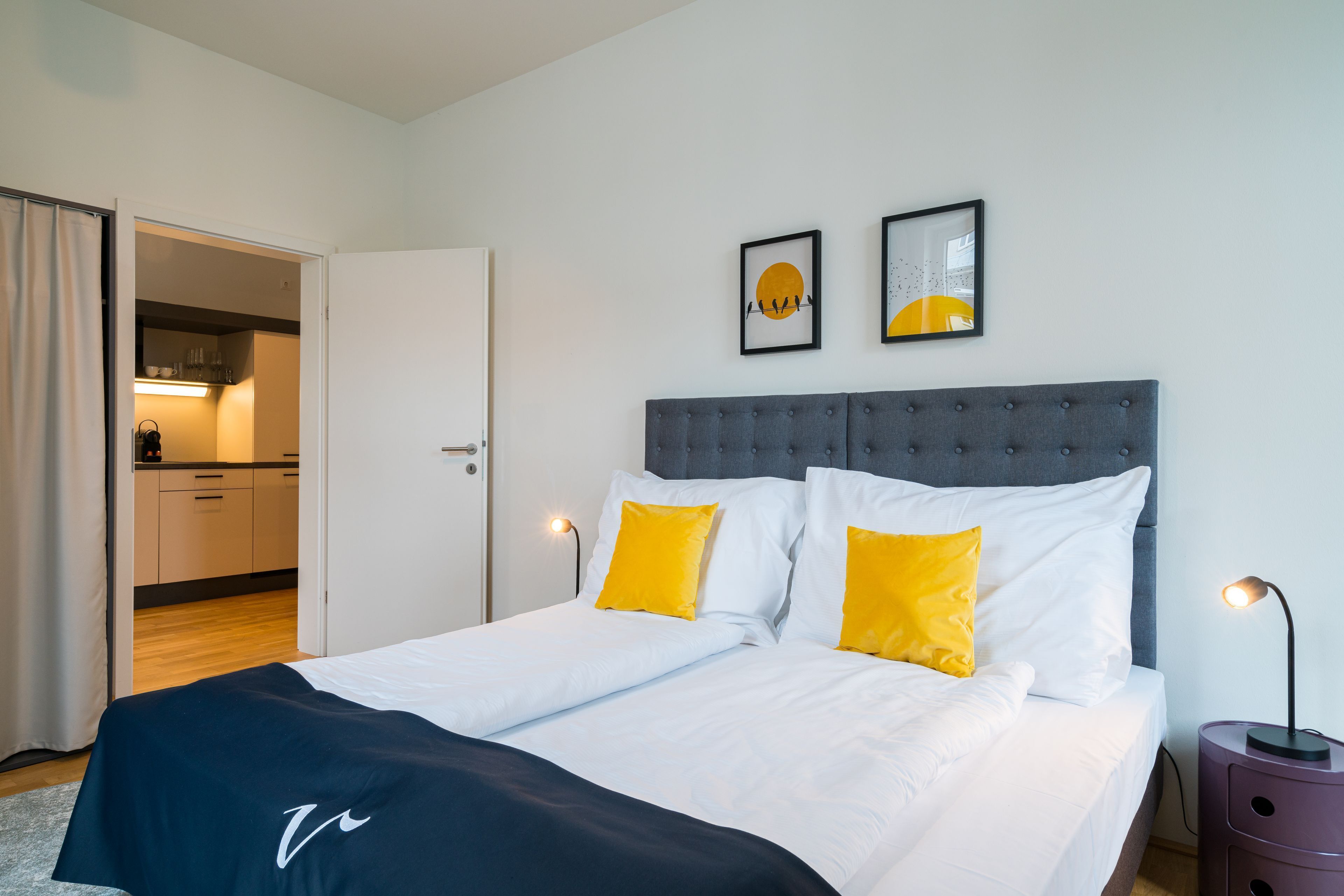 Iron/ironing board, free WiFi, bed sheets