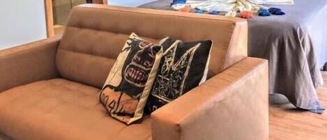 Comfort-studio, vuoristonäköala | Äänieristys