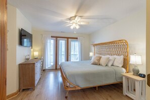 3 室のベッドルーム、インターネット、ベッドシーツ