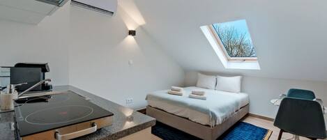 1 Schlafzimmer, Schreibtisch, Bügeleisen/Bügelbrett, WLAN