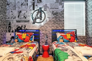 9 chambres, fer et planche à repasser, Wi-Fi, draps fournis