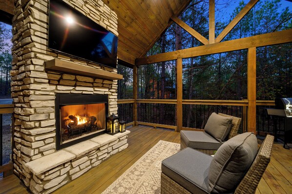 Interior - NEW Listing Discounts! 1BR w/ loaded amenities! (Broken Bow)