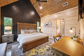 3 quartos, escrivaninha, Wi-Fi de cortesia, roupa de cama