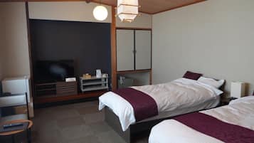 Basic Twin Room, Partial Ocean View | Free WiFi