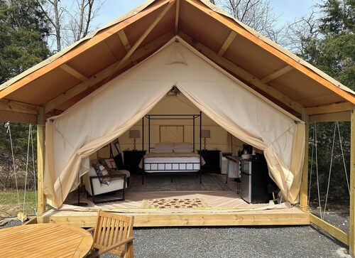Couples Glamping Tent Near the Buffalo River