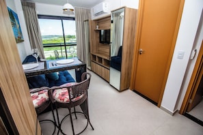 Family Apartment, Smoking, Lanai | Private kitchenette