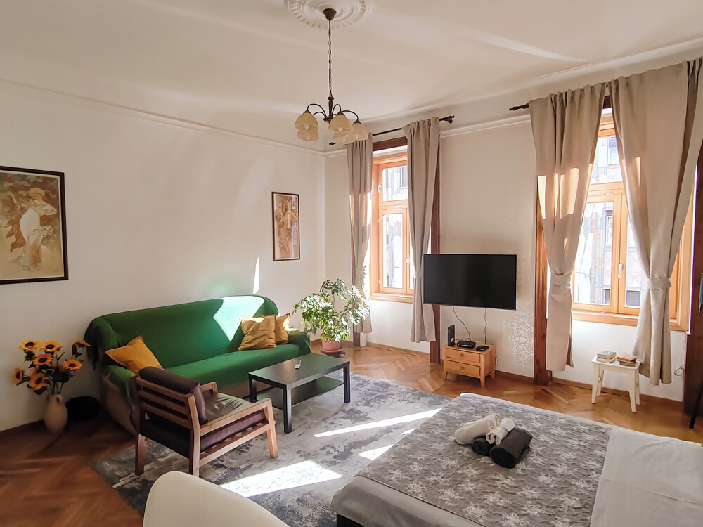 Republic Square Apartment Center of Belgrade Belgrade Vrbo