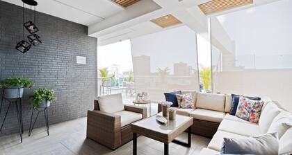 Stunning Views, Pool, AC, WiFi - Perfect Getaway by Yellowkey